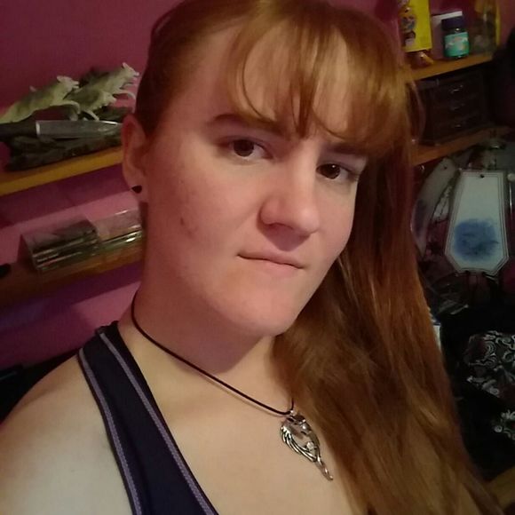 Meet your Posher, Jessica - Picture 1 of 1